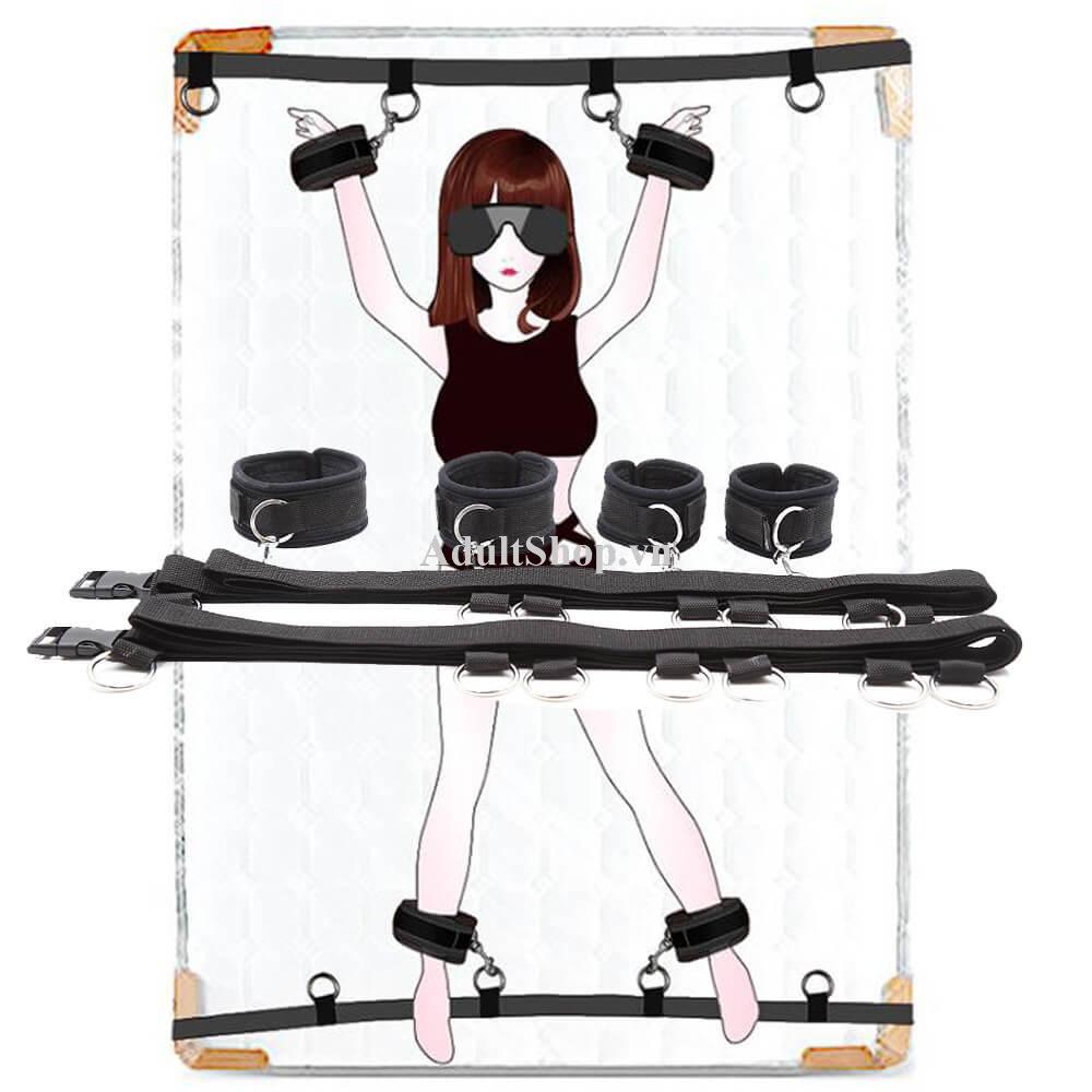 Bộ BDSM Trói Tay Chân Vào Giường Nệm